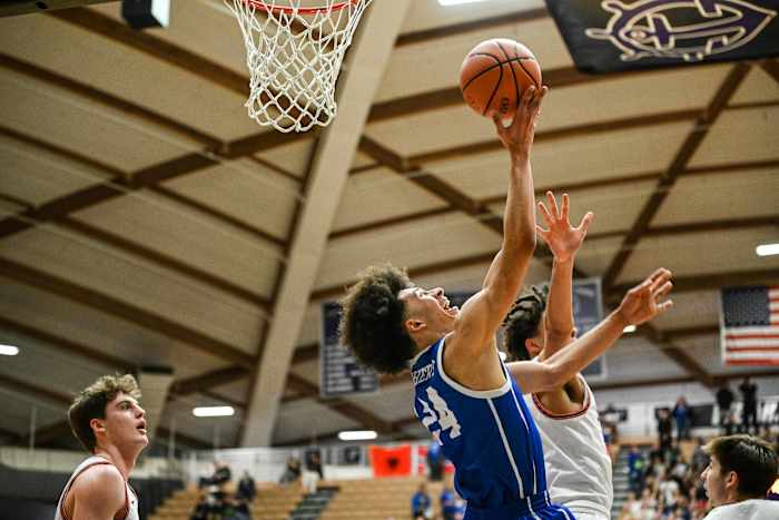 Lincoln Gresham 6A Oregon boys basketball quarterfinal Naji Saker -23